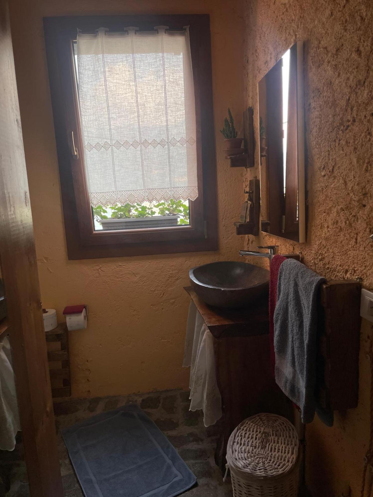 Stone House: Fairytale Flat With Magic Lake View Bellano Buitenkant foto