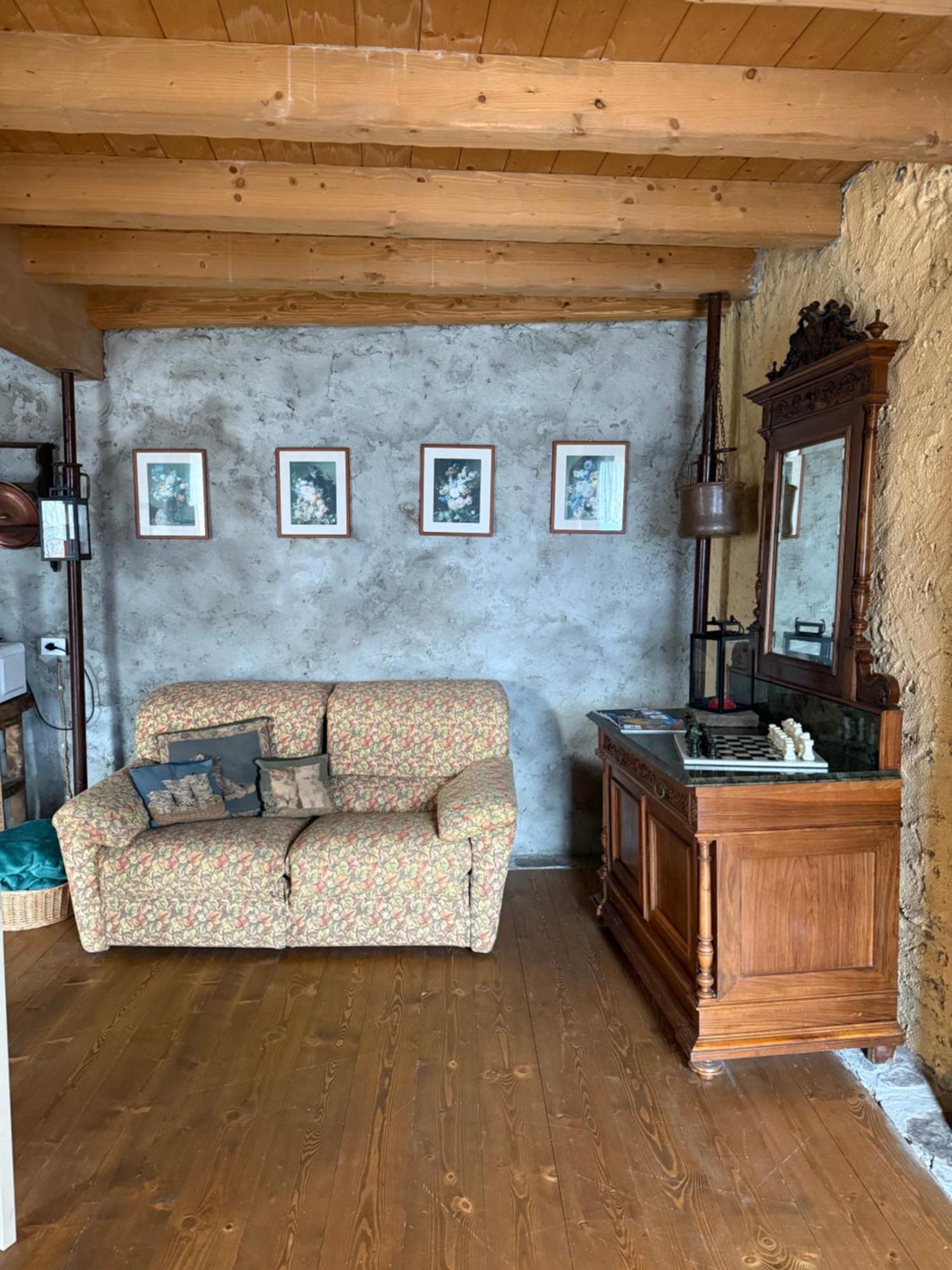 Stone House: Fairytale Flat With Magic Lake View Bellano Buitenkant foto